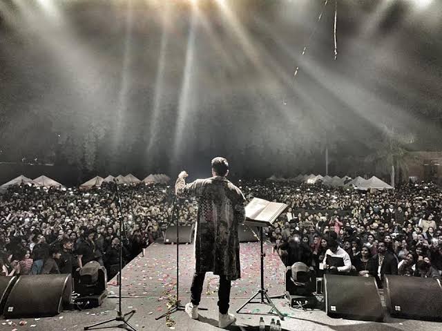 Live Concert 9